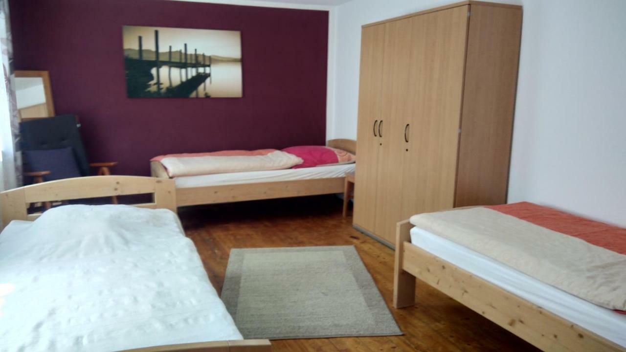 "Klein Und Fein"-Monteurzimmer Pohlheim Экстерьер фото